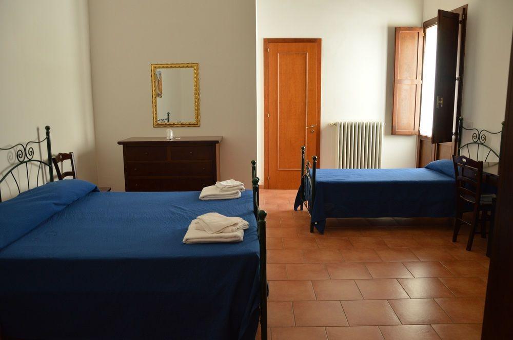 Istituto Antonacci Rooms Lecce Exterior photo