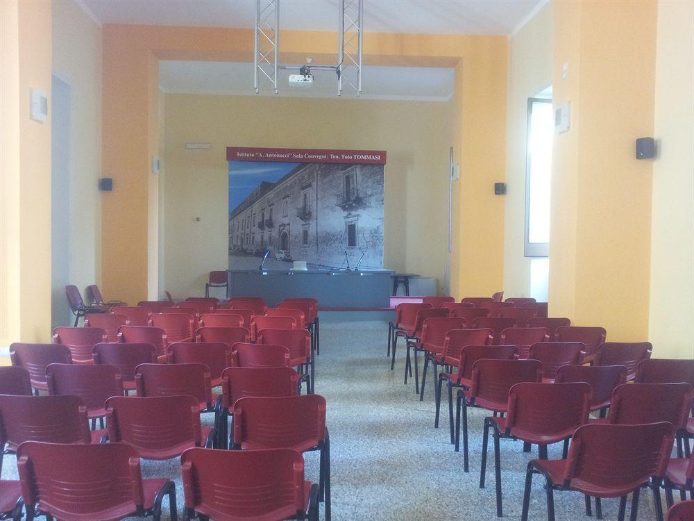 Istituto Antonacci Rooms Lecce Exterior photo